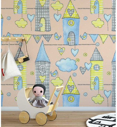 Papel de parede com castelos e nuvens, em cores de rosa e azul