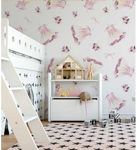 Papel de parede com vestidos e laços, em tons de roxo e branco