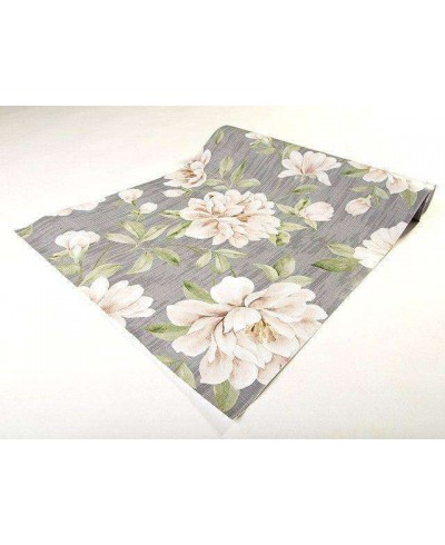 Papel de parede em tons cinza, com desenhos em tons verde, bege e pequenos detalhes amarelos - Dream 15