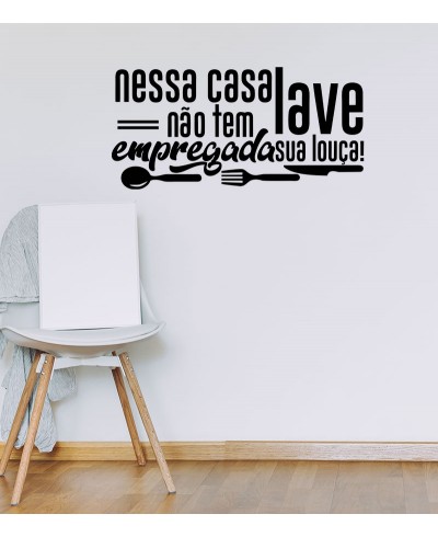 Adesivo autocolante "Nessa casa não tem empregada"