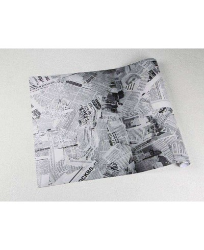 Papel de parede com fundo branco e escritas e desenhos em tons de cinza - Jornal 09