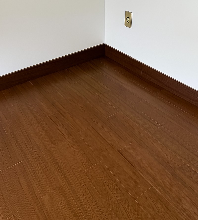 Revestimento Piso de Madeira Autocolante Premium