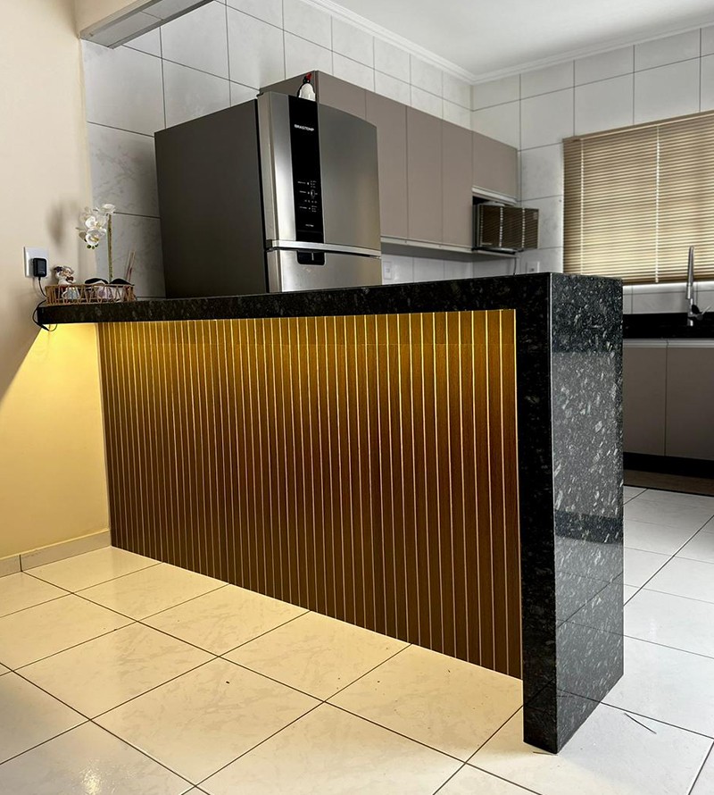 Placa Autocolante Revestimento De Parede Ripado...