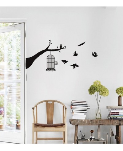 Adesivo de parede com tema Pássaros voando, árvore e gaiola