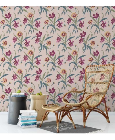 Papel de parede com flores vermelhas com detalhes em tons amarelos e bege, folhagem em verde musgo e verde oliva - Luxury 27