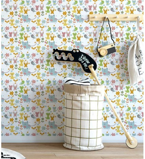 Papel de parede nas cores azul, laranja, amarelo, cinza, rosa e verde, com fundo branco - Infantil 155