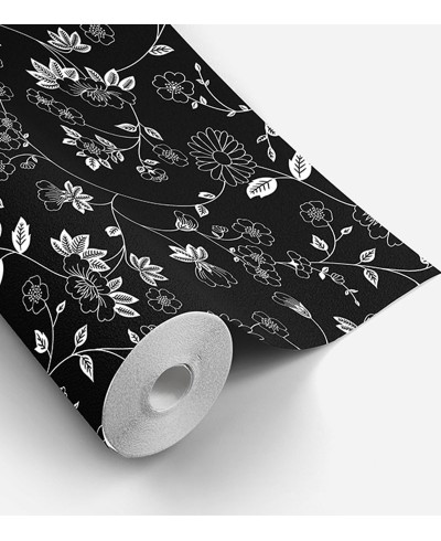 Papel de parede com estilo floral com estampa de flores brancas e fundo preto - Floral 06